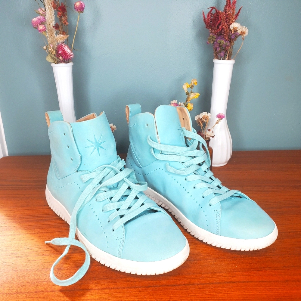 Mobs Design Tread High Turquoise High Top Sneakers